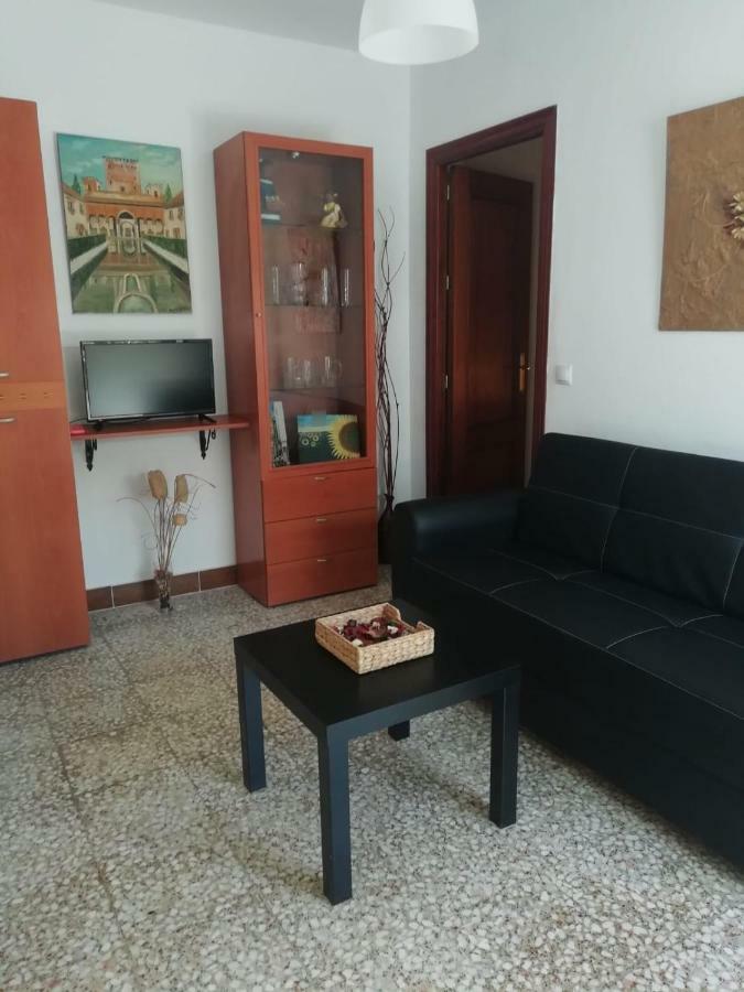 Casita A 800 Metros De Sevilla กามาส ภายนอก รูปภาพ